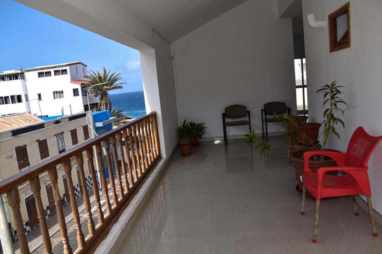 Residencial Vitoria Hotell Ponta Do Sol Eksteriør bilde