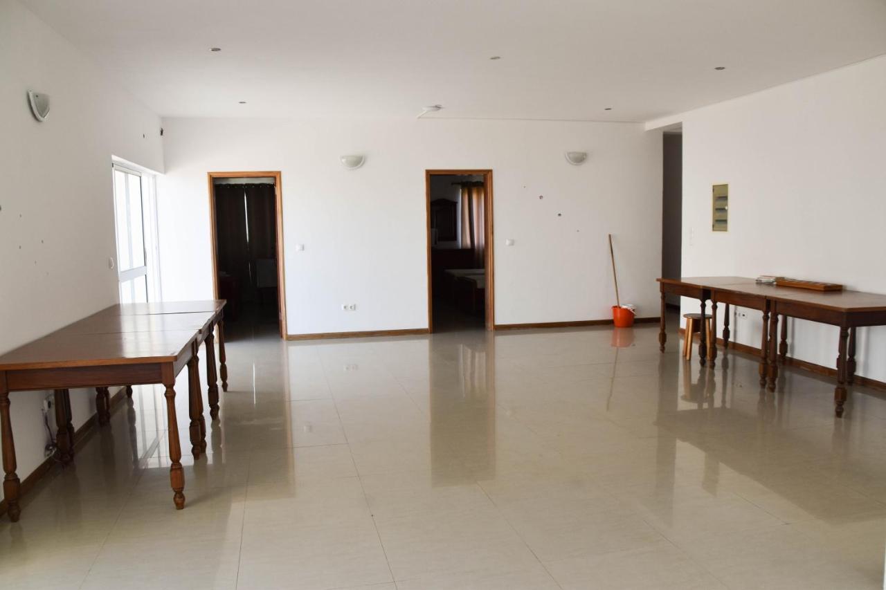 Residencial Vitoria Hotell Ponta Do Sol Eksteriør bilde