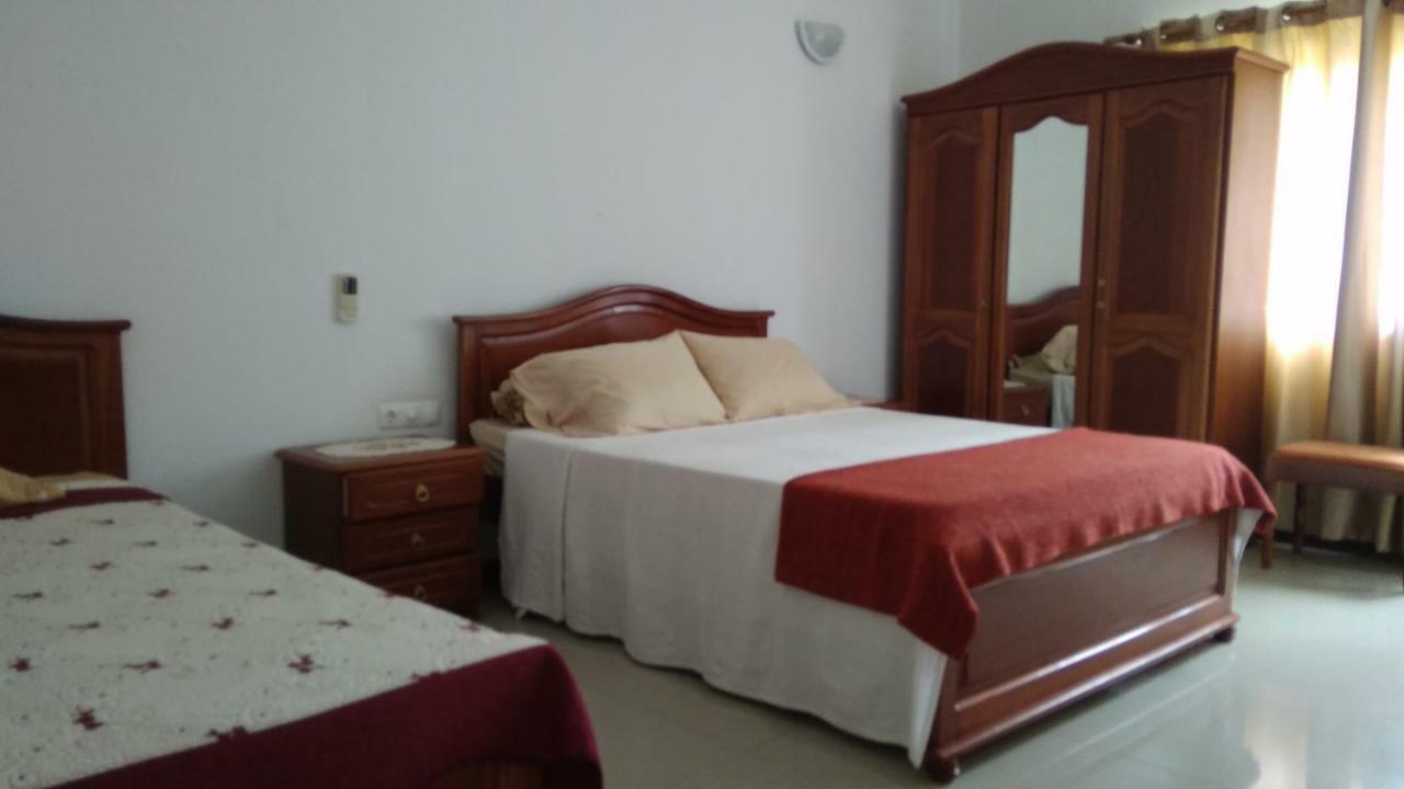 Residencial Vitoria Hotell Ponta Do Sol Eksteriør bilde
