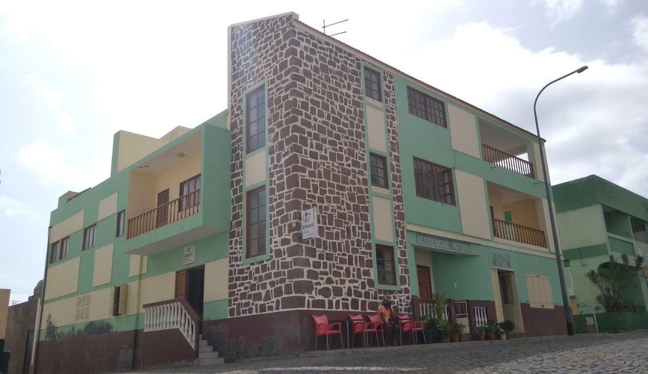 Residencial Vitoria Hotell Ponta Do Sol Eksteriør bilde
